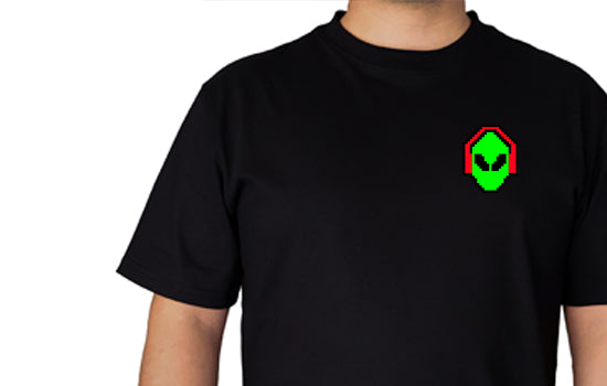 Alien bit Playera